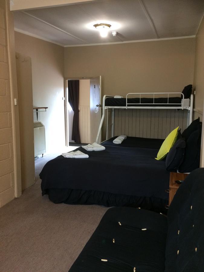 Berridale Inn Hotel Motel Экстерьер фото